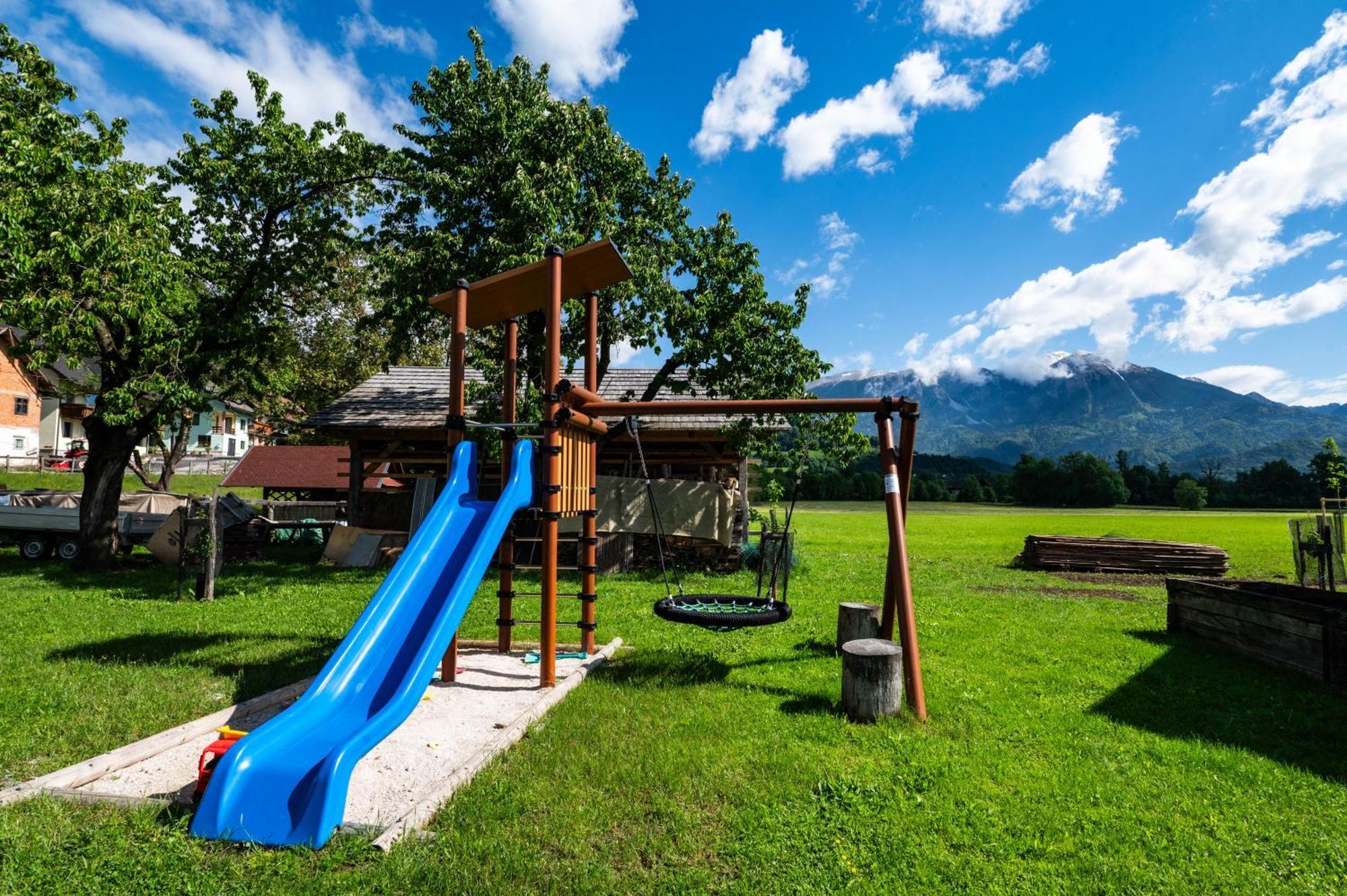 Vila Turisticna Kmetija Grabnar Bled Exteriér fotografie